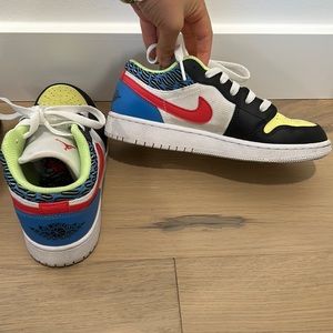 2021 AIR JORDAN 1 LOW GS ‘FUNKY PATTERN’